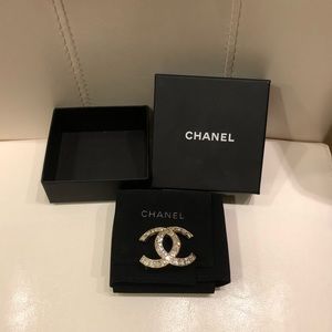 Brooch Chanel